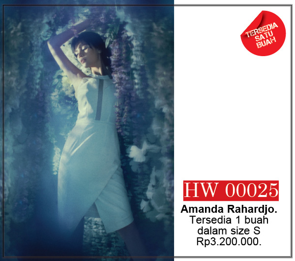 Busana Amanda Rahardjo