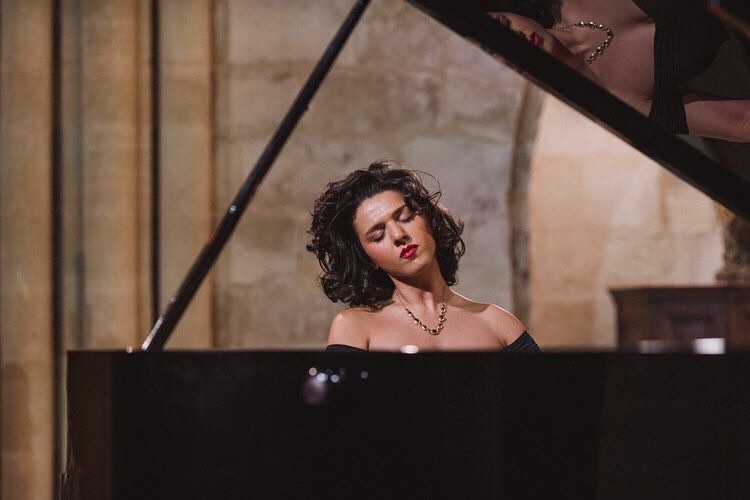 Fakta Khatia Buniatishvili, Ambasador Terbaru Maison Cartier