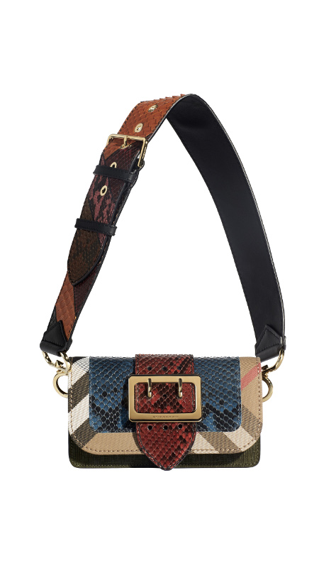 Wajib Punya: Tas Patchwork dari Burberry