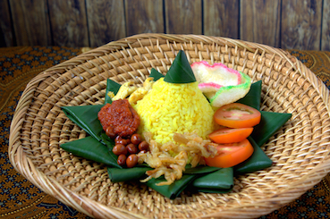 Resep Nasi Kuning Mudah dan Praktis