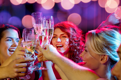 5 Peraturan Penting dalam Pesta Bachelorette