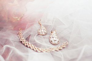 Tips Memilih Perhiasan untuk Pernikahan