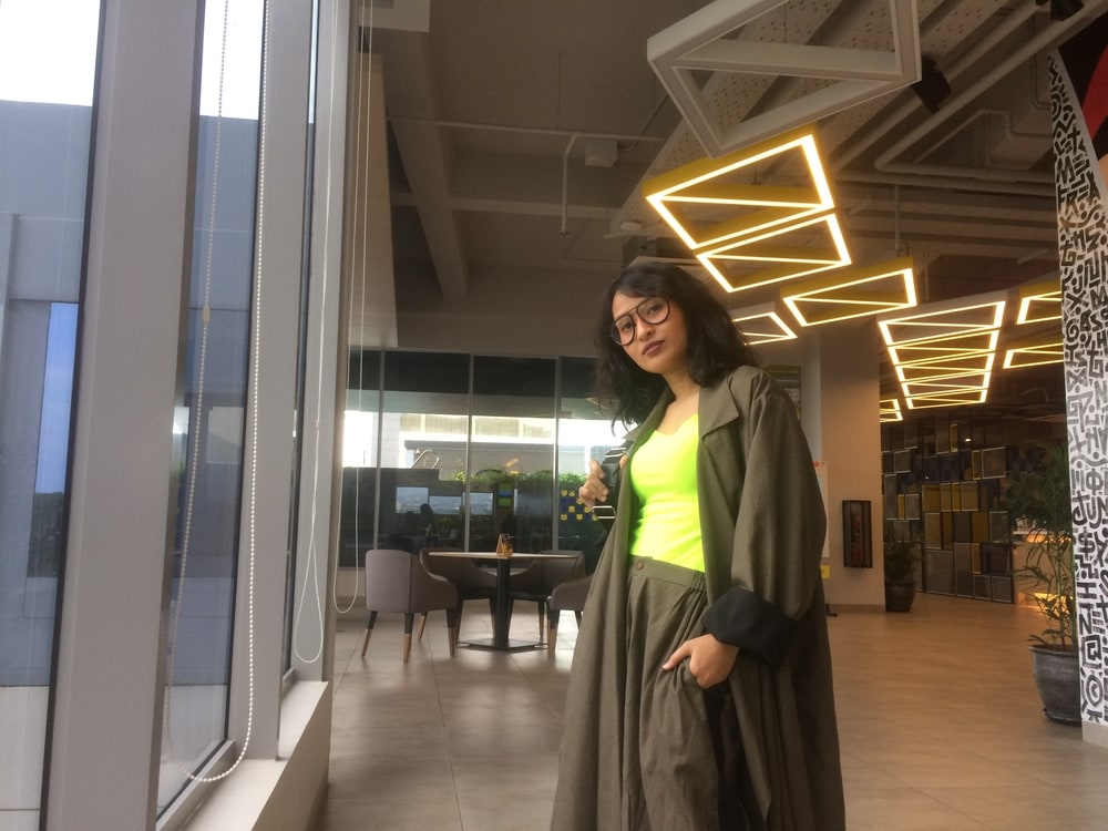 A Chat with Raegita Zoro: Cerita di Balik Warna Neon