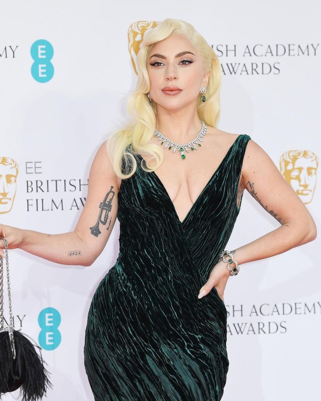 Ini 6 Selebriti Dengan Busana Terbaik Di BAFTA 2022