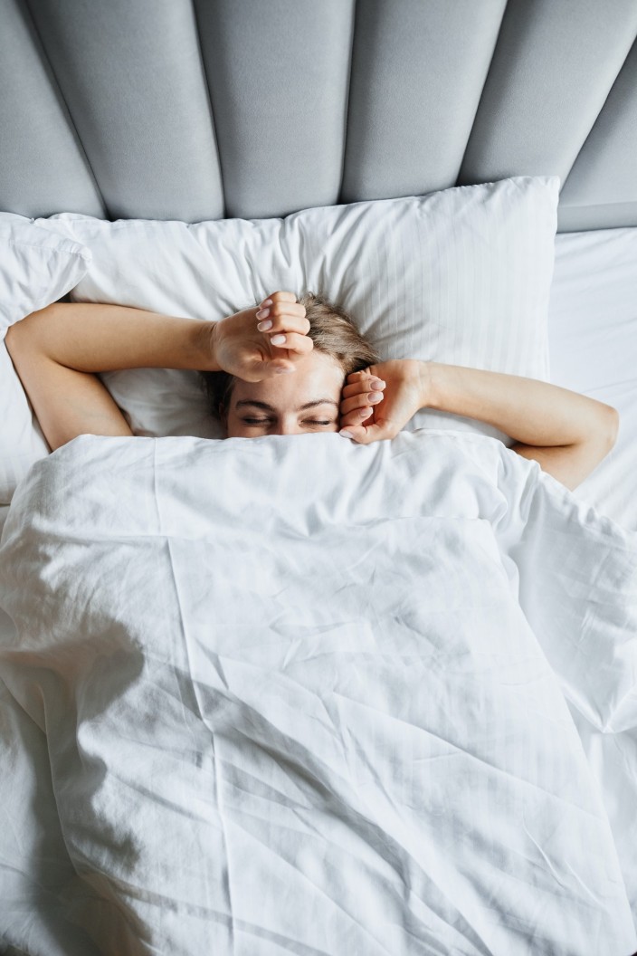 Cukup 15 Menit, Ini 6 Manfaat Tidur Siang Untuk Kamu