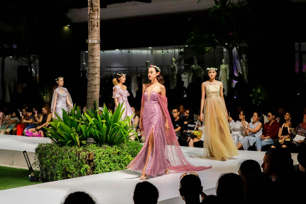Budaya Timur Jadi Gaya Busana Di Bali Fashion Trend