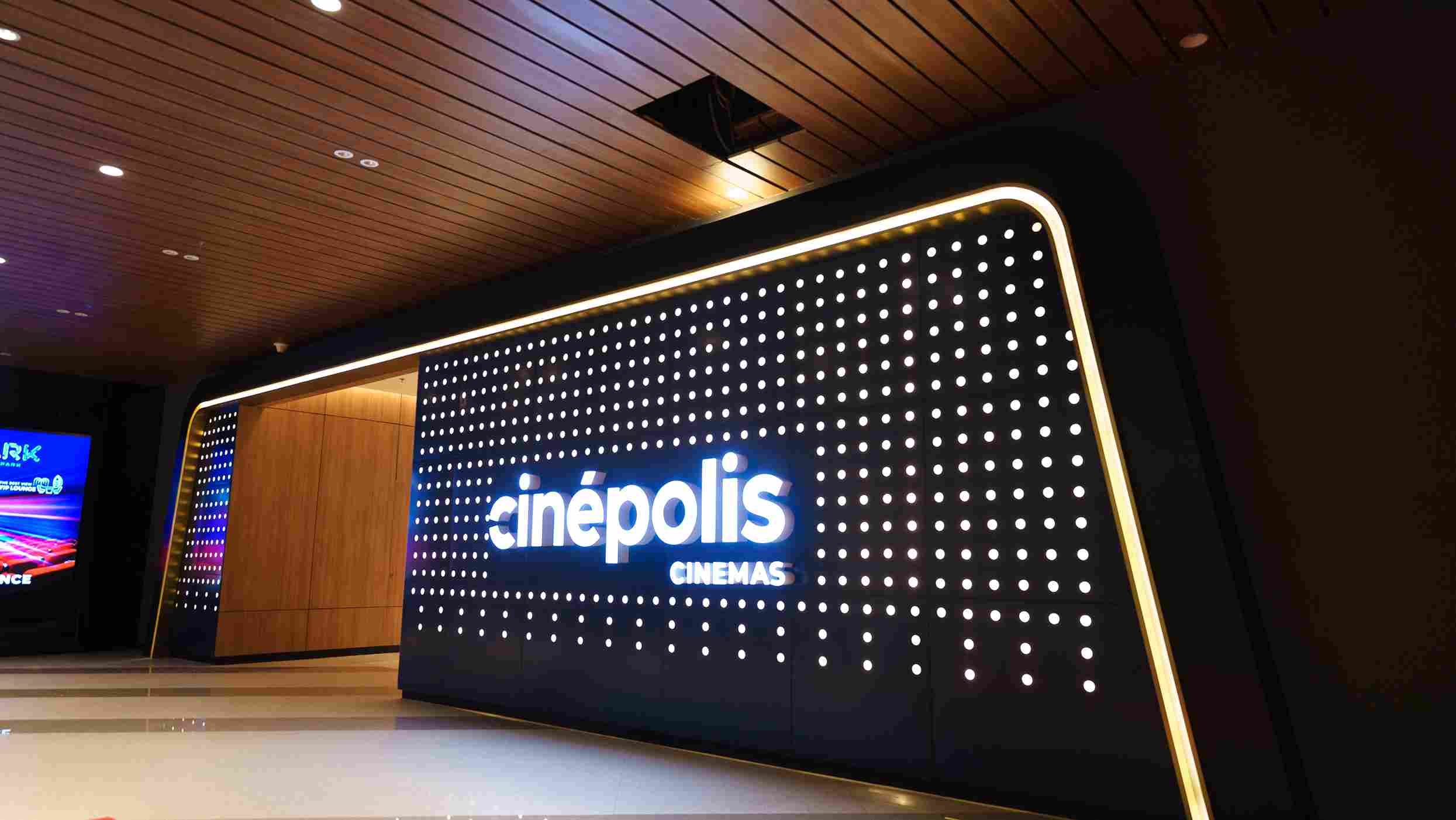 Cinépolis Senayan Park Hadir Untuk Pengalaman Nonton Terbaik