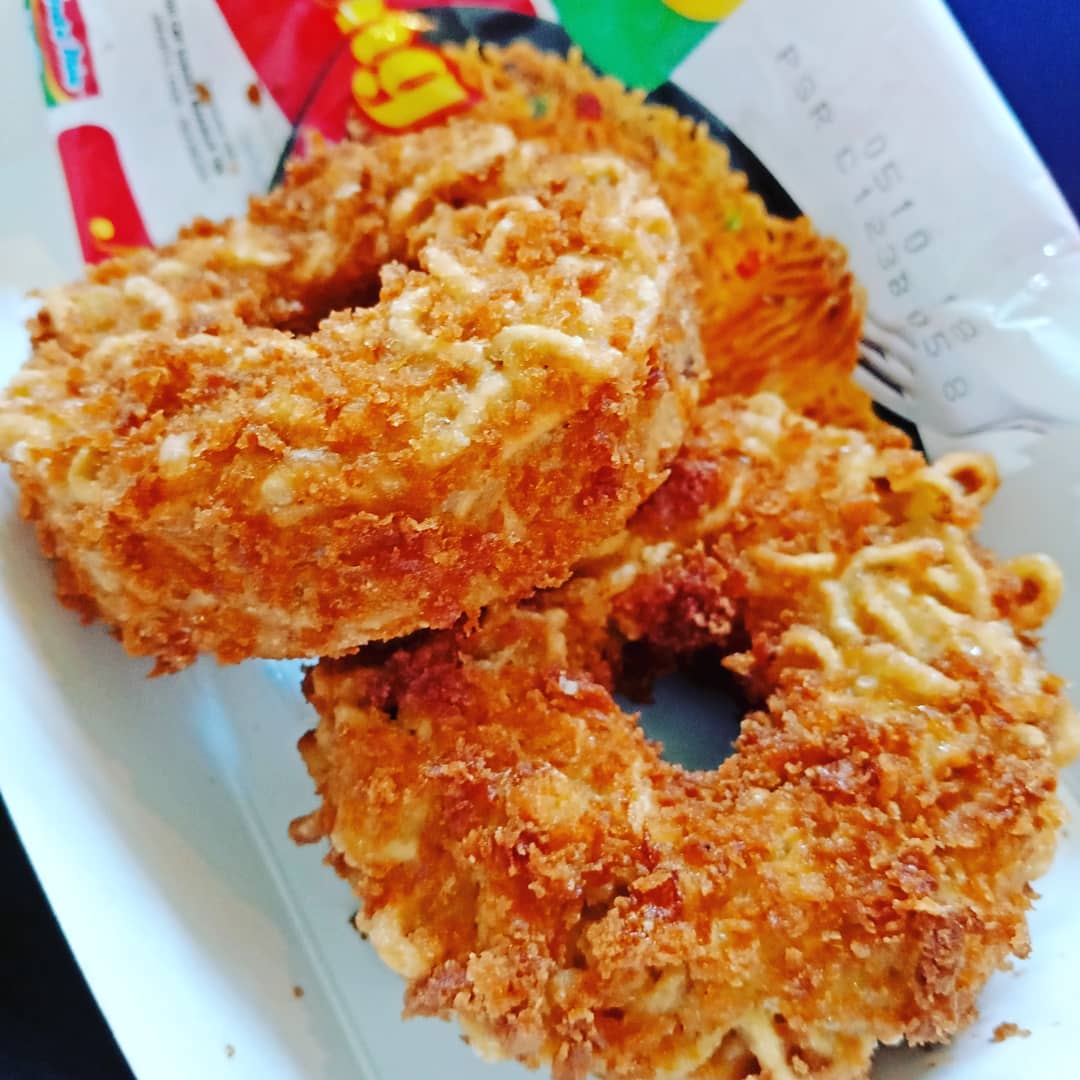 Cara Membuat Donat Indomie Yang Sedang Viral