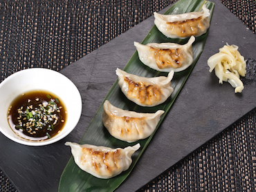 Cara Membuat Gyoza Daging Ayam Khas Jepang