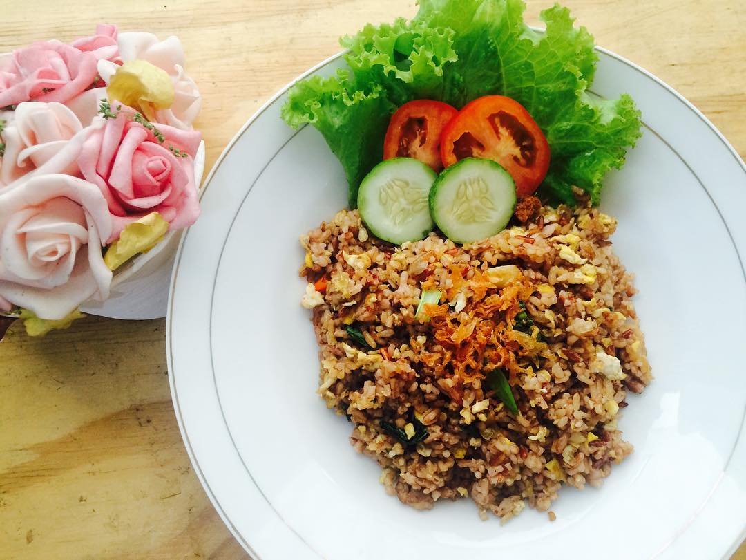 Cara Membuat Nasi Goreng Instan