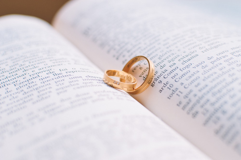 Cara Mudah Menemukan Cincin Pernikahan Impian