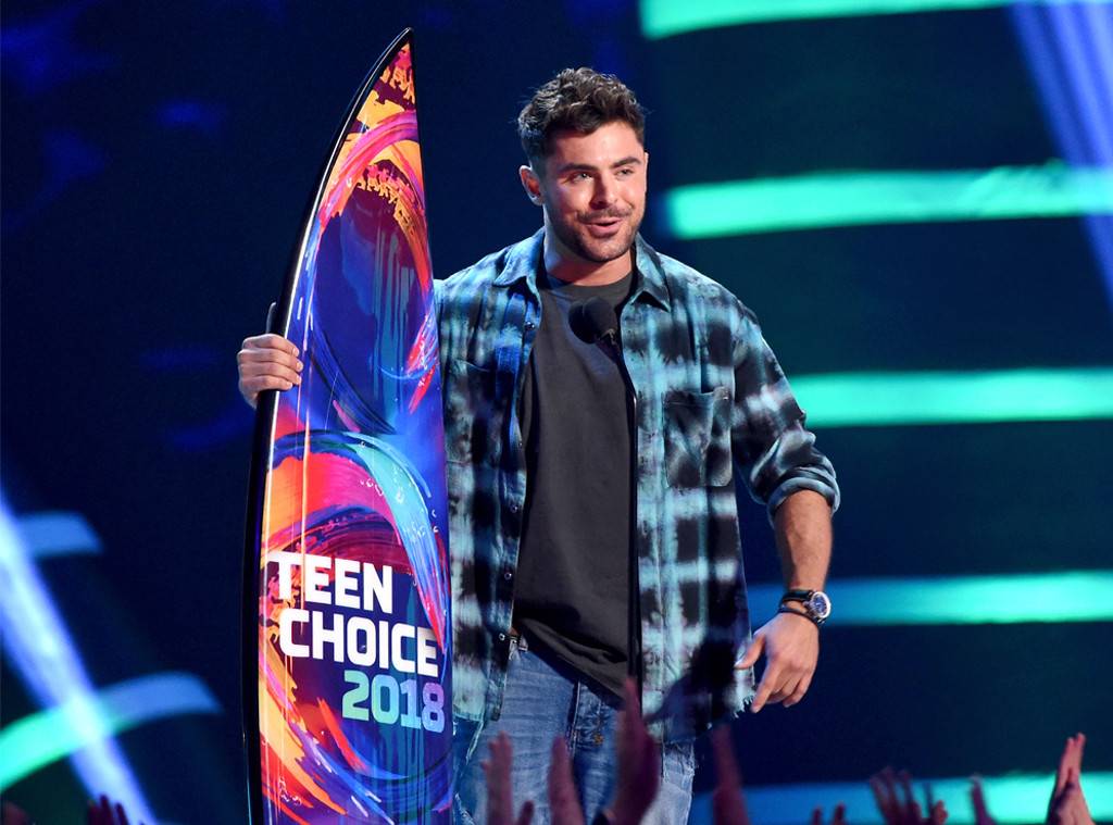 Daftar Lengkap Pemenang Teen Choice Awards 2018