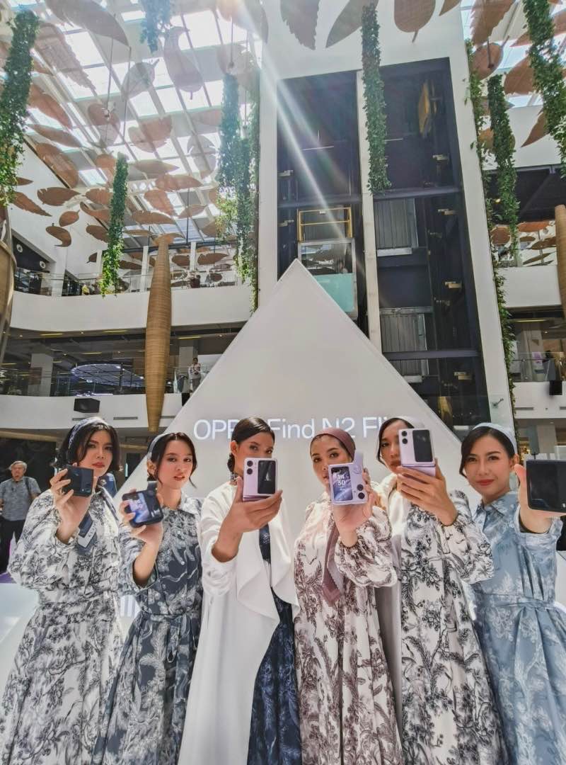 Intip Keseruan OPPO Pop-Up Store Find N2 Flip di Bandung