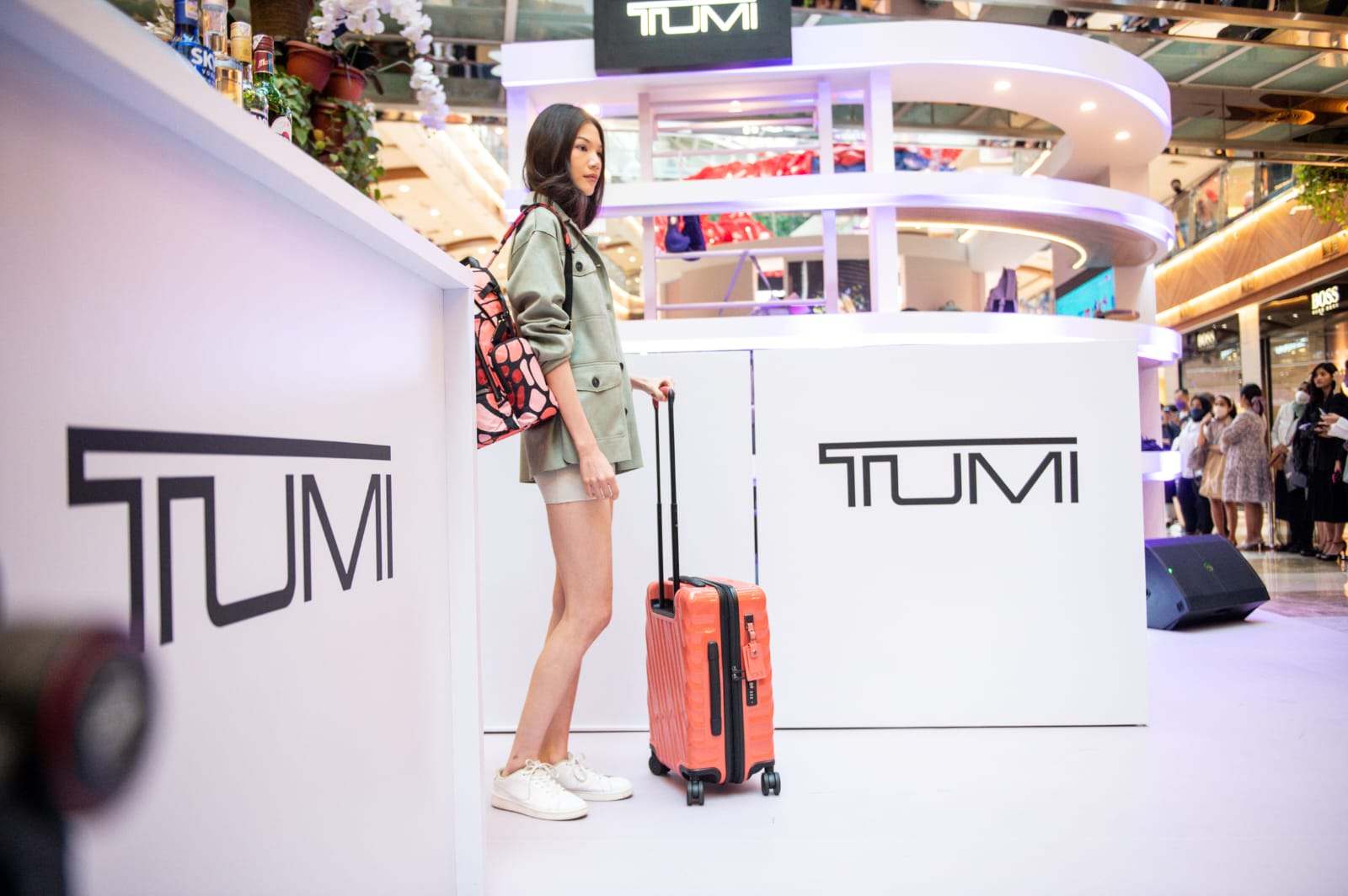 TUMI Rilis Koleksi Voyageur Terbaru Lewat Instalasi Pop-Up