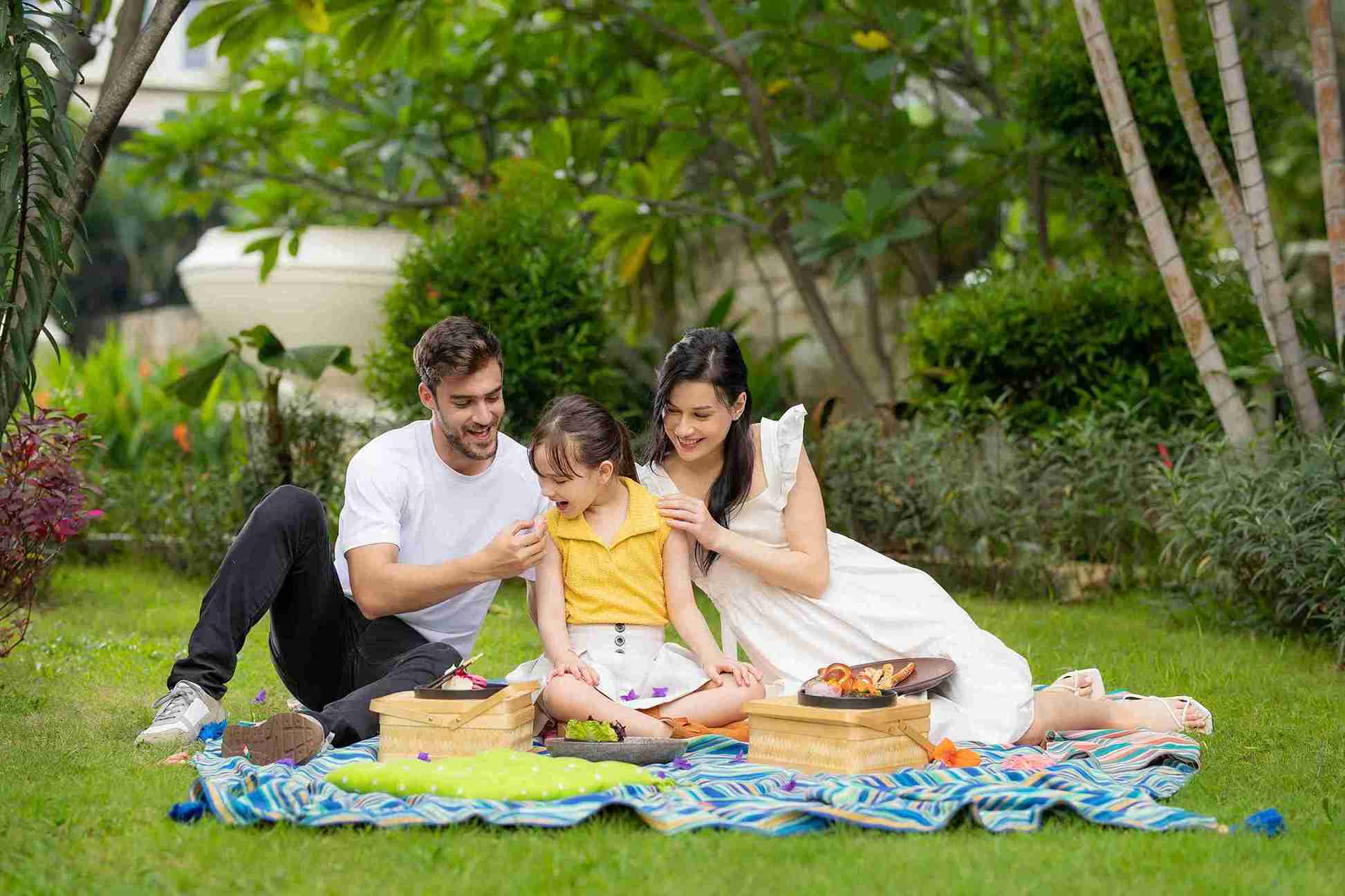 Main Bareng Satwa, Ada Paket Staycation di The Ritz-Carlton!