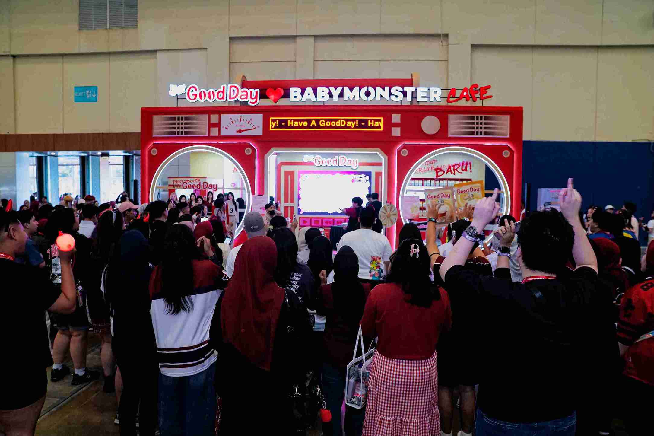 Good Day Meriahkan Konser BABYMONSTER Lewat Booth Interaktif