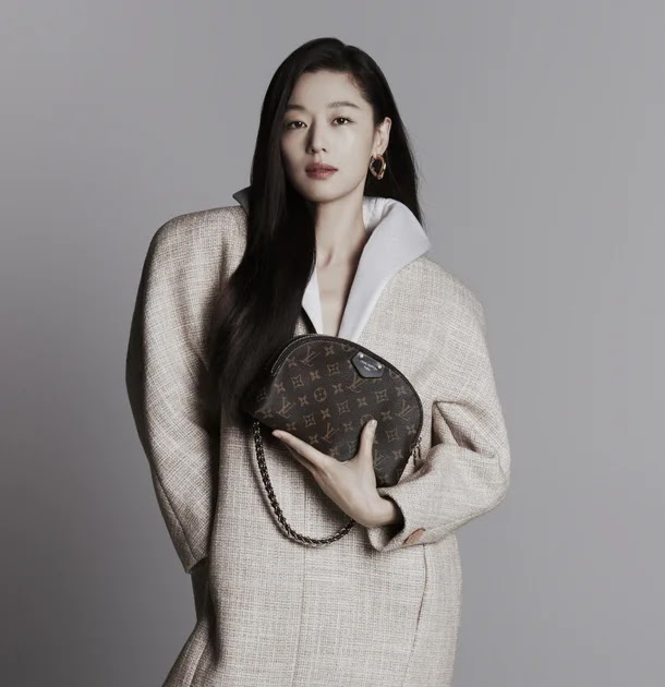Bersama Lisa, Jun Ji Hyun Jadi Ambassador Louis Vuitton