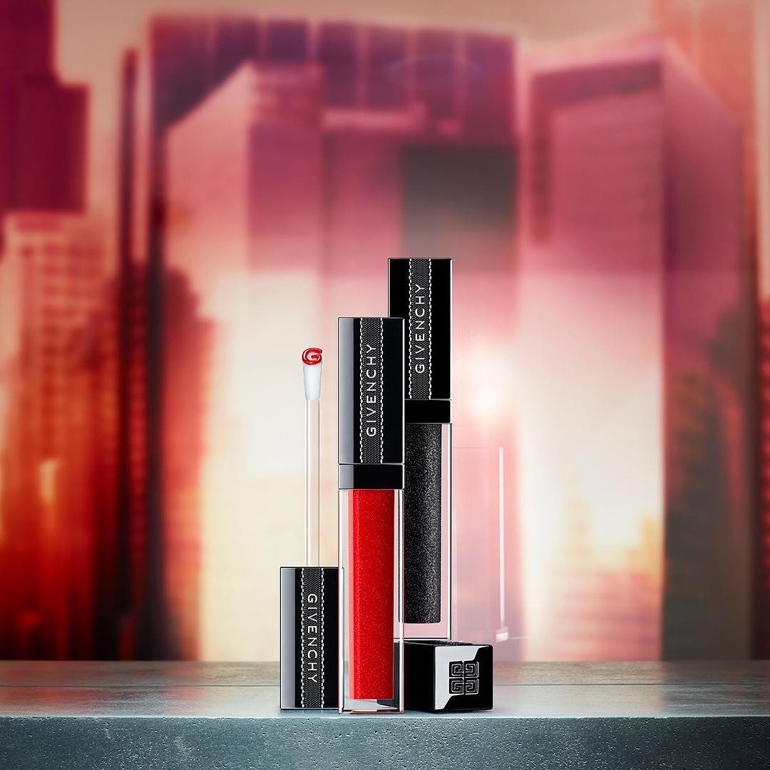 Givenchy Hadirkan Lip Gloss Gloss Interdit Vinyl