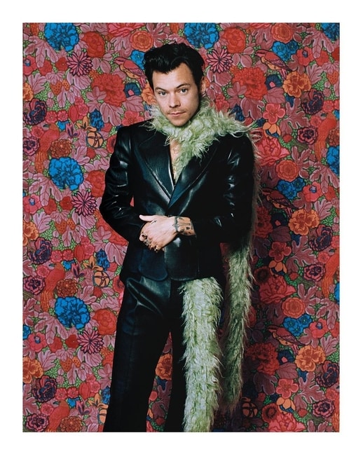 Harry Styles Kenakan Gucci Saat Tampil Di Grammy Awards 2021