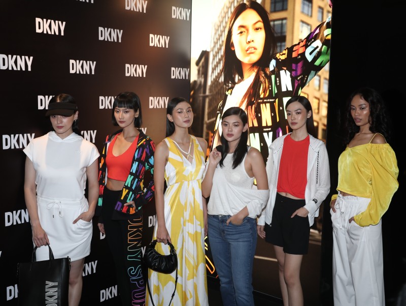 DKNY Resmi Buka di Plaza Senayan, Intip Koleksinya!