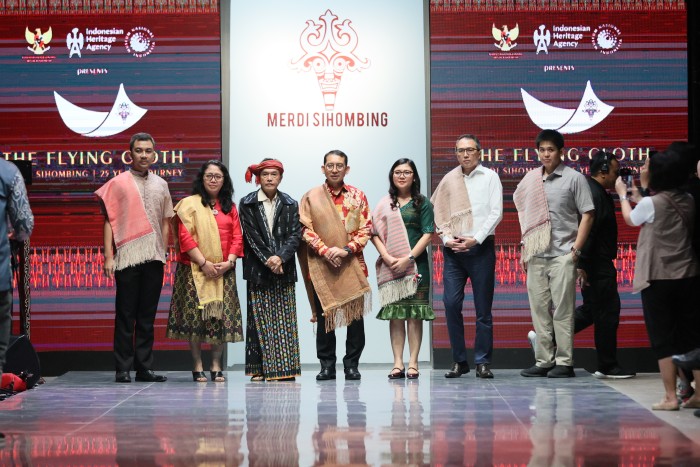 Intip Fashion Show 
