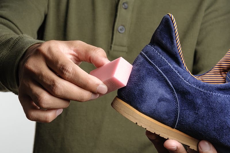 Punya Sepatu Suede? Ini 5 Cara Merawat Sepatu mu!