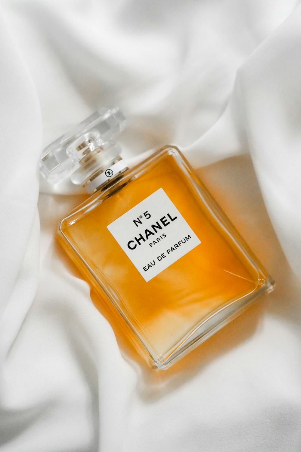 Old Money Vibes! Ini 4 Timeless Packaging Perfumes Terbaik