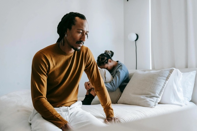 Sering Menghilang? Cek Tanda-Tanda Pasangan Suka Ghosting