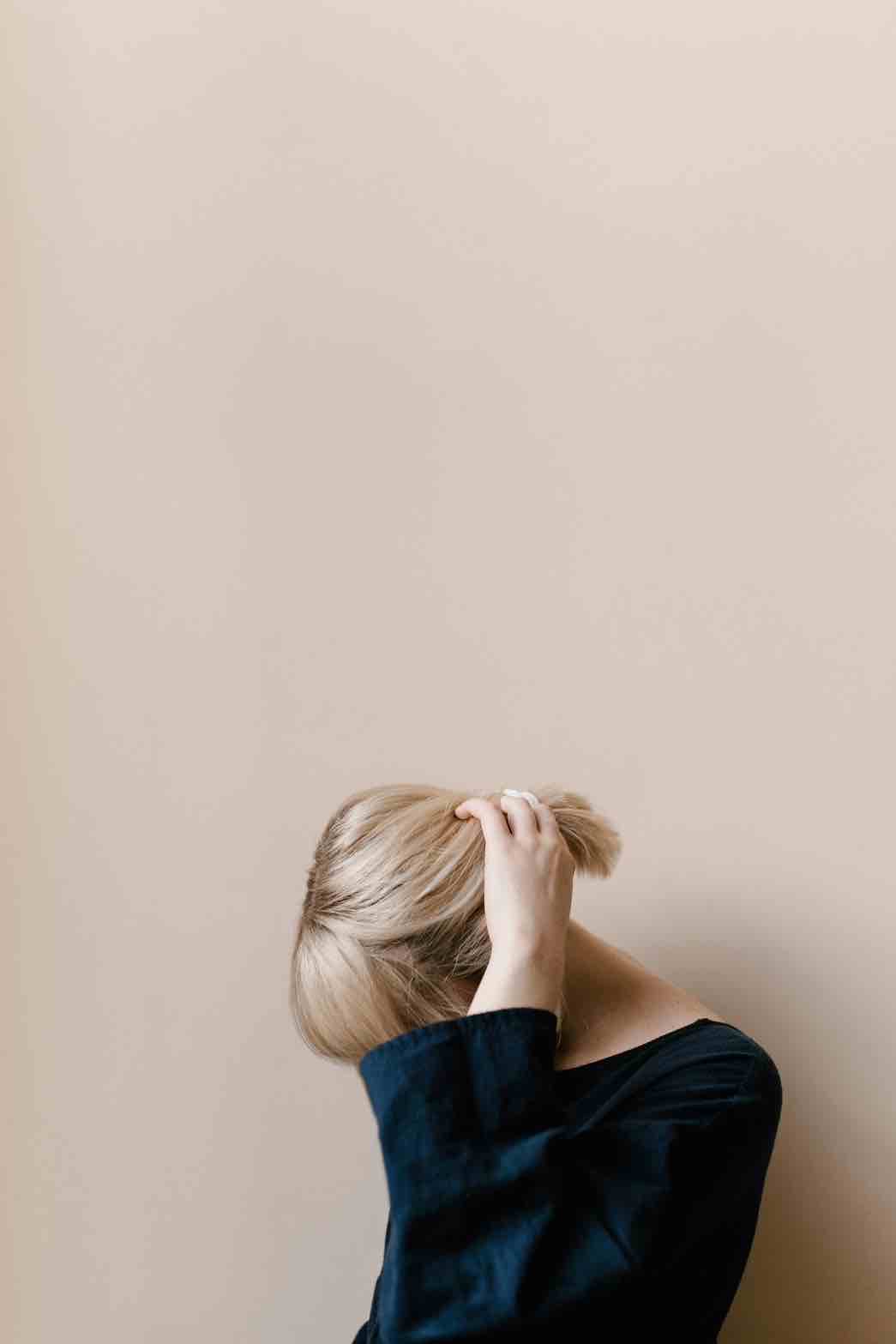 Rambut Patah? Ini 8 Ciri yang Harus Diketahui