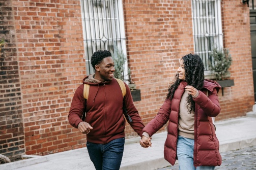 Ini 8 Cara Membuka Percakapan dengan Crush 