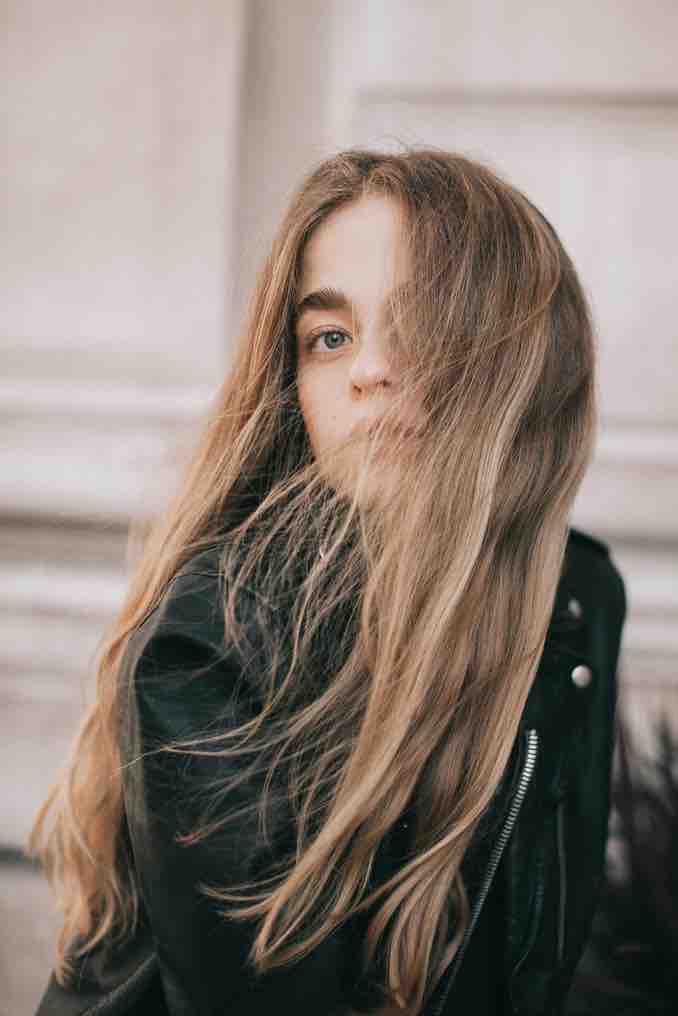 Ini 10 Tips Agar Rambut Tidak Mudah Patah!