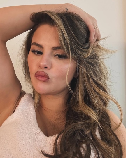 Creamy! Ini 5 Rekomendasi Matte Lipstick yang Ringan