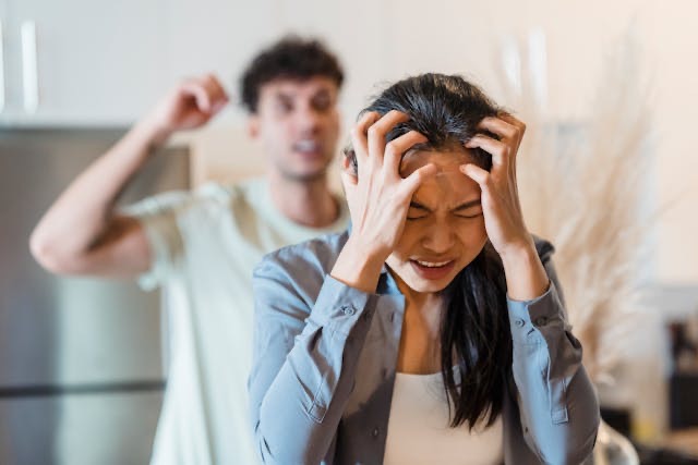 7 Tips Menghadapi Pria Posesif agar Hubungan Tetap Sehat