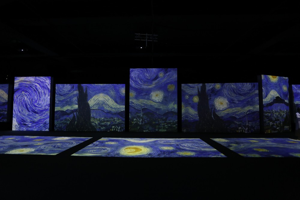 Saksikan Karya Van Gogh di Van Gogh Alive Mall Taman Anggrek