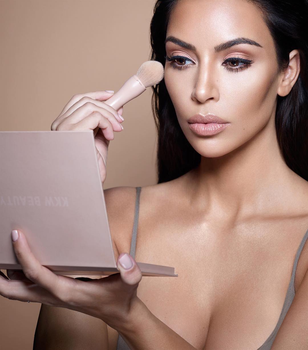 Ini Dia Produk Kedua Dari KKW Beauty