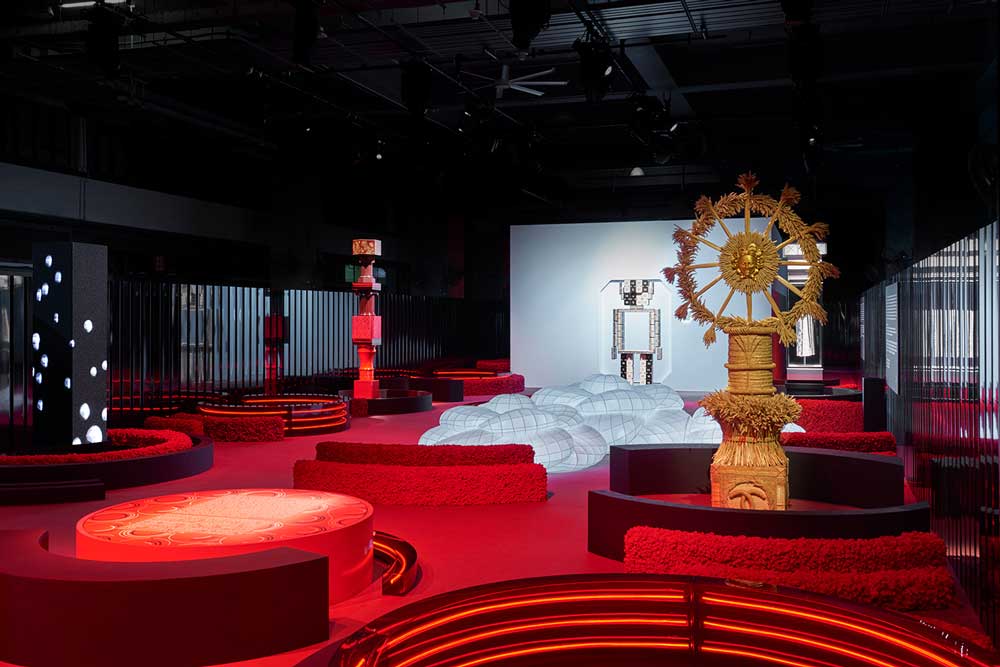 Intip Pameran Mademoiselle Privé Chanel di Hong Kong