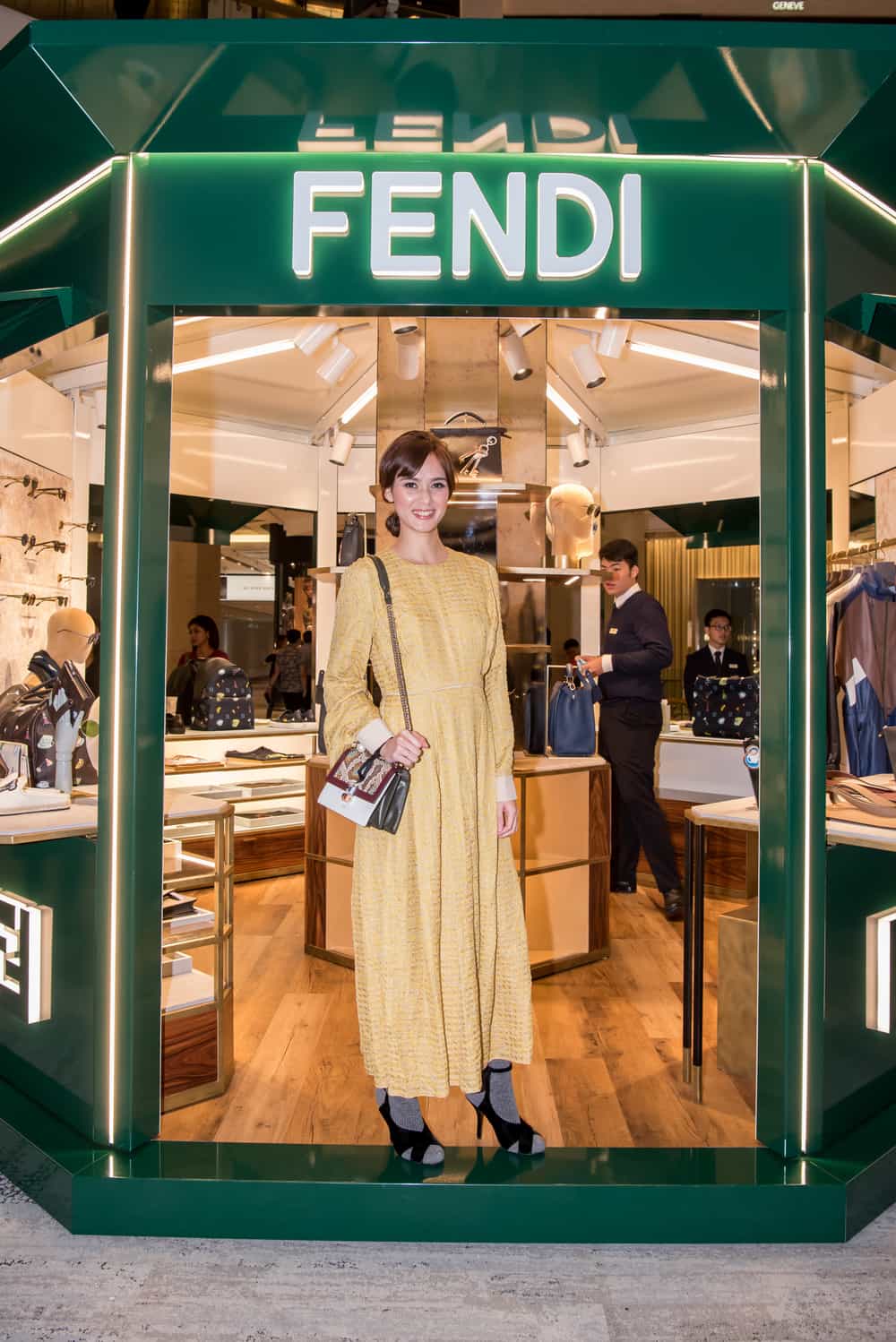 Intip Pembukaan Toko Fendi Di Ion Orchard Singapura