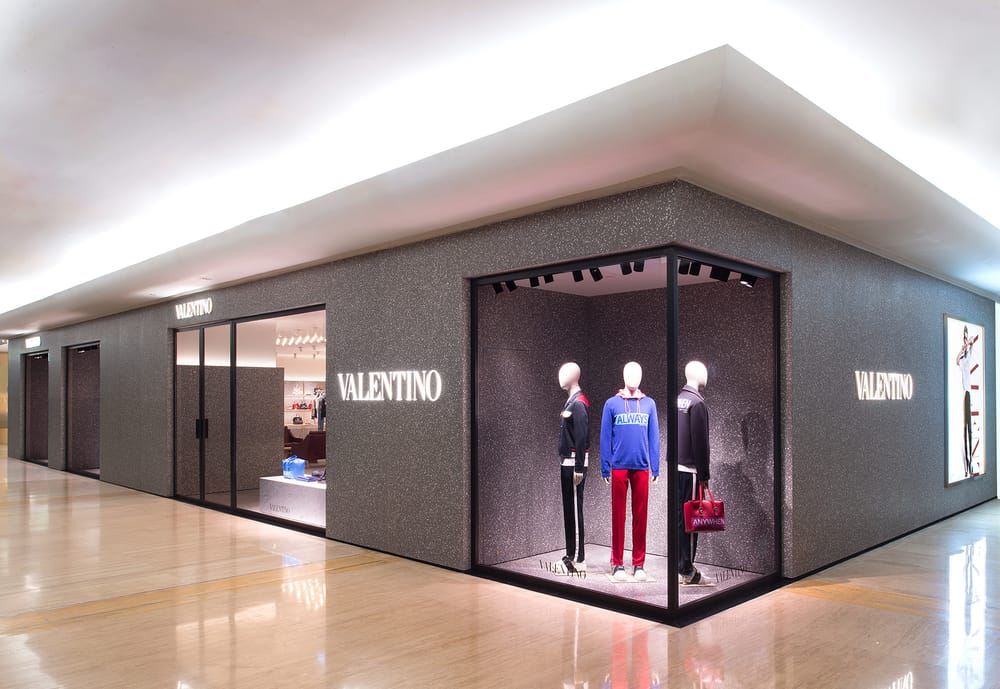 Intip Toko Baru Valentino Di Plaza Indonesia