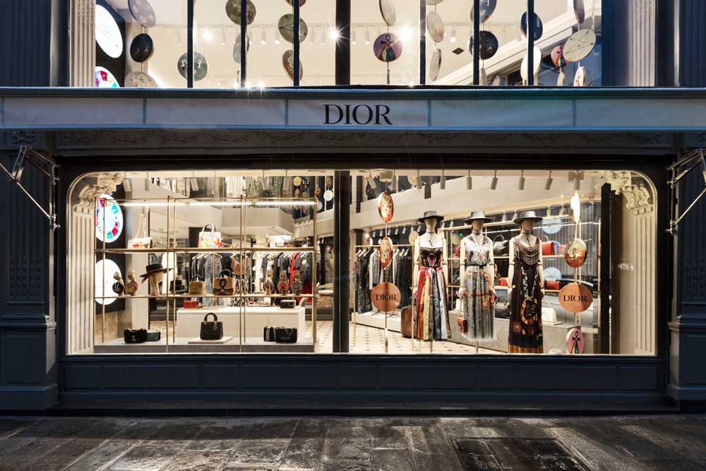 Intip Toko Pop Up Dior di Rue St Honoré