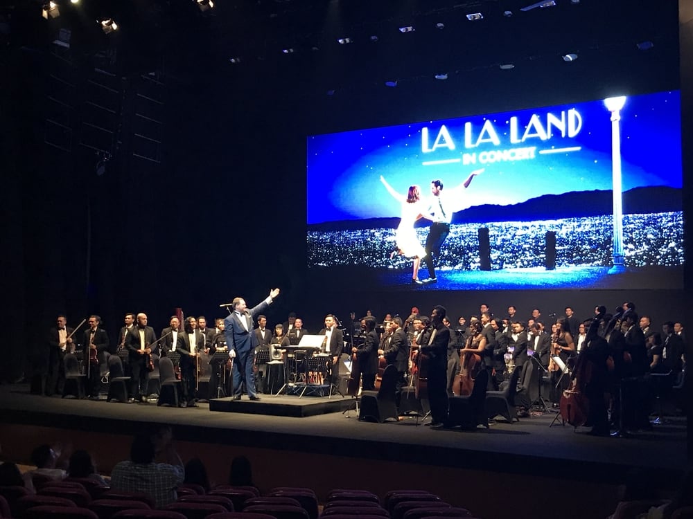 Konser La La Land yang Indah dan Memukau 