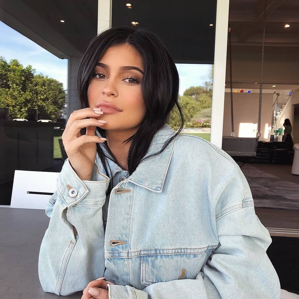 Kylie Jenner Melahirkan Anak Perempuan