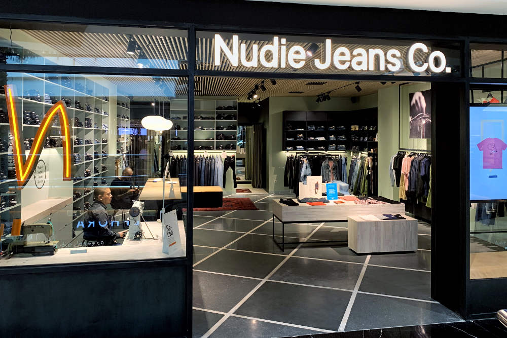 Label Denim Ramah Lingkungan Nudie Jeans Hadir di PIM 2