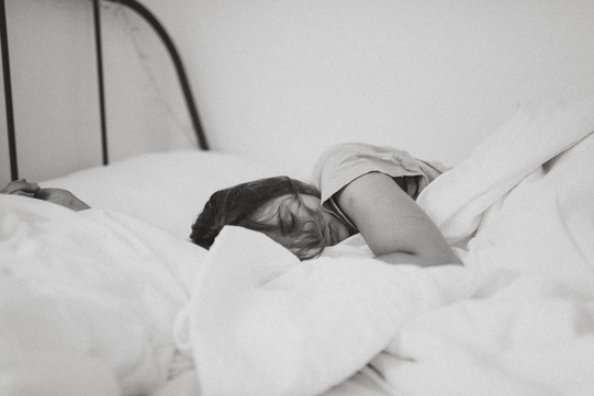 Lakukan 5 Rutinitas Ini Untuk Membantu Tidur Lebih Nyenyak