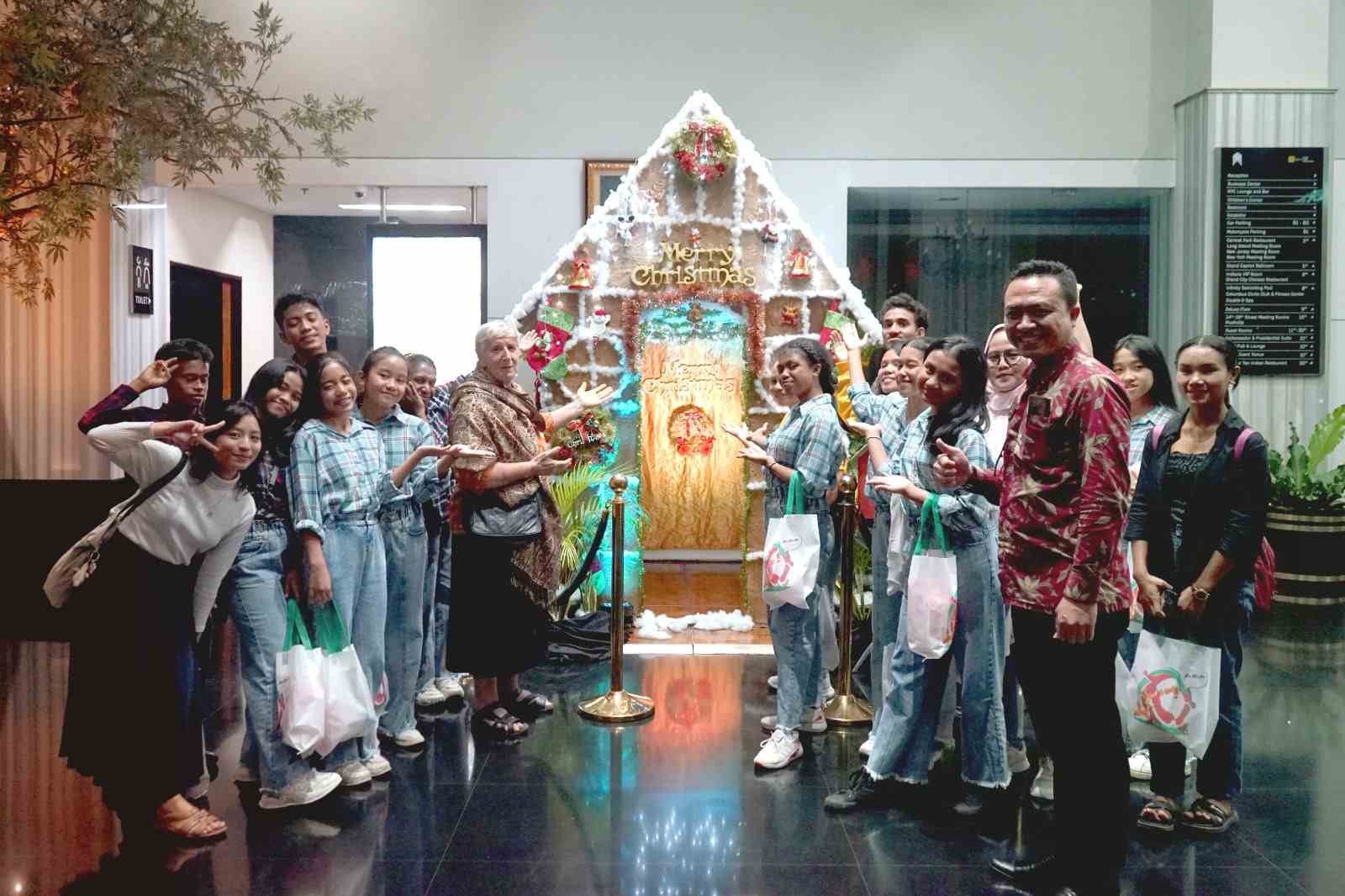 Nikmati Festive Seasons Terbaik di Manhattan Hotel Jakarta