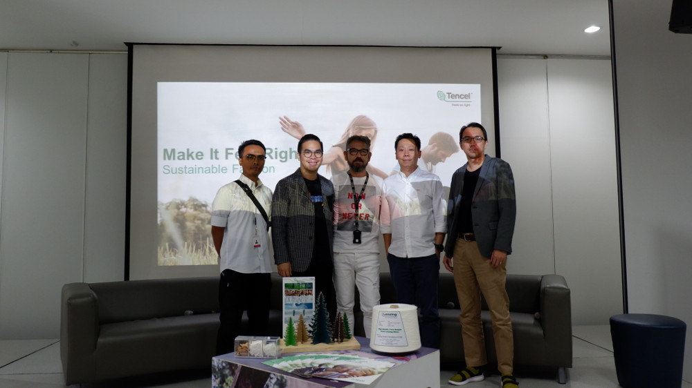 Memperkenalkan 'Sustainable Fashion' Ke Desainer Muda