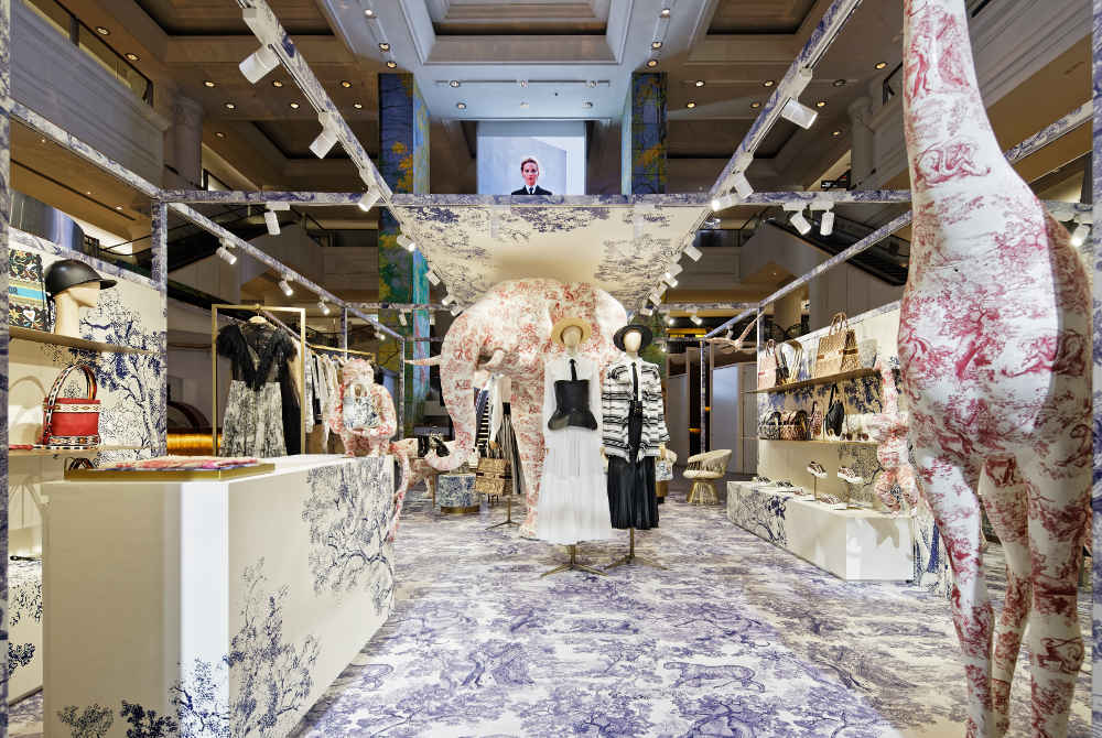 Nuansa Klasik di Butik Pop Up Dior di Plaza Indonesia