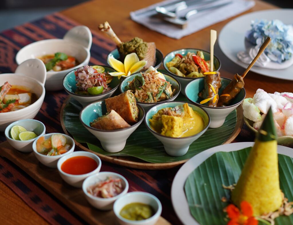 HOSHINOYA Bali Hadirkan Fine Dining Cita Rasa Indonesia