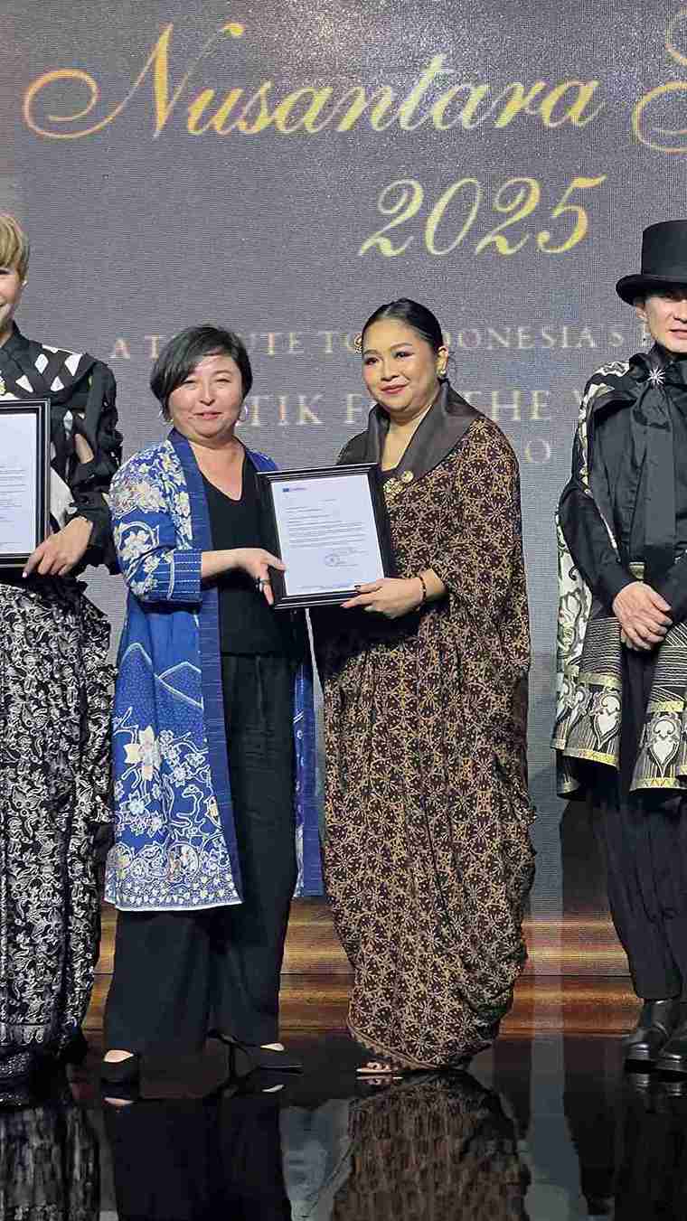 UNESCO Anugerahi Era Soekamto atas Pelestarian Budaya