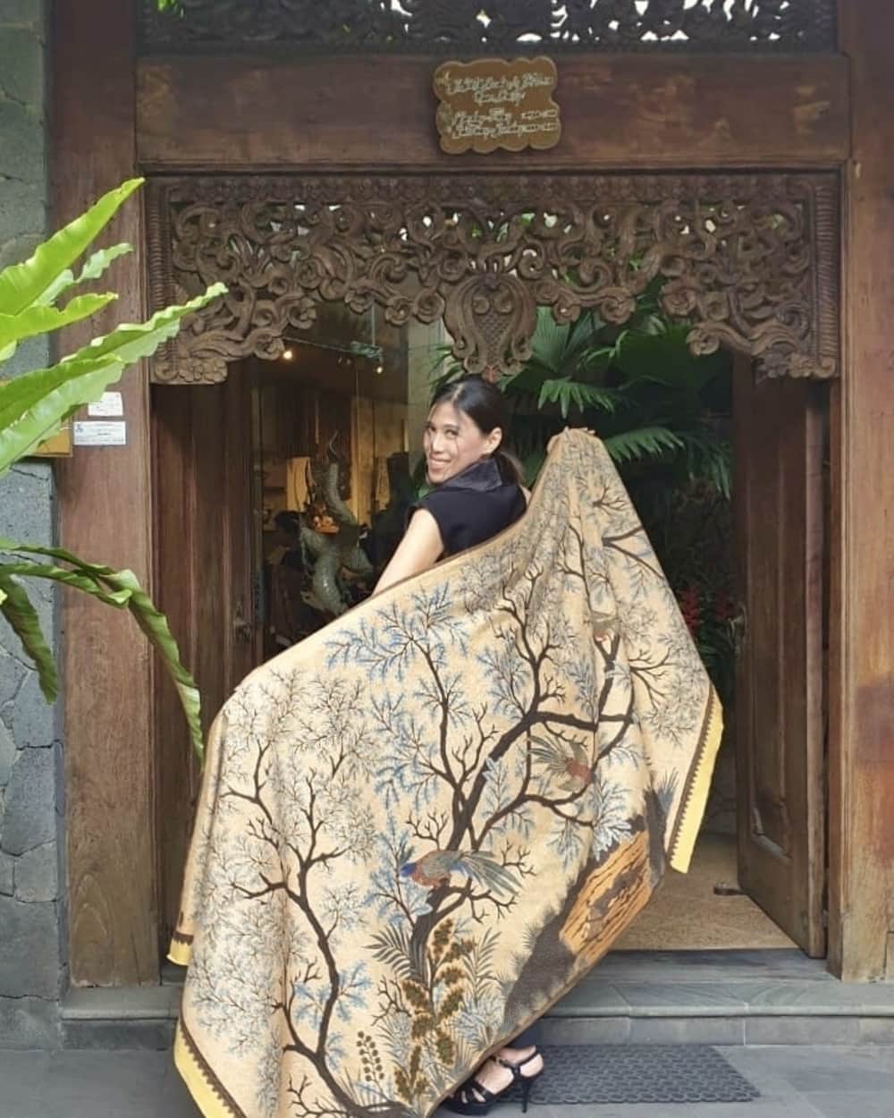 Pesona Batik Tiga Generasi di 'Indonesia's Fine Batik'