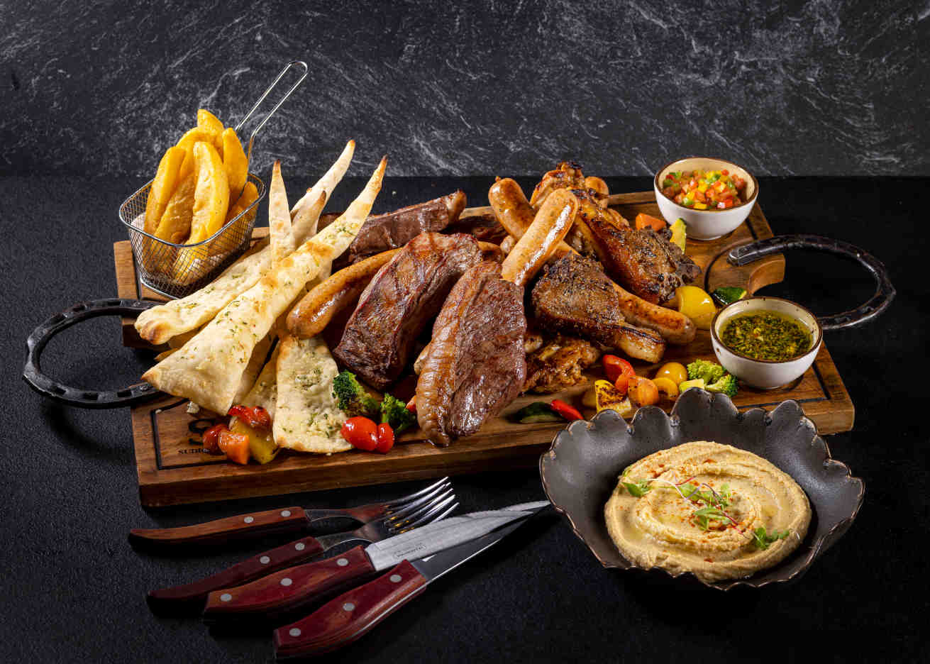Santap Ramadan Platter yang Kaya akan Rasa di Sudestada